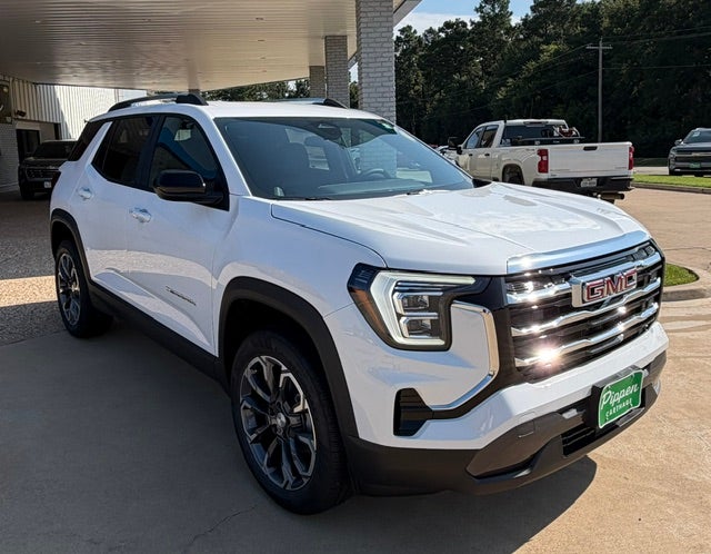 2027 GMC Terrain FWD Elevation in Summit White — front three-quarter view